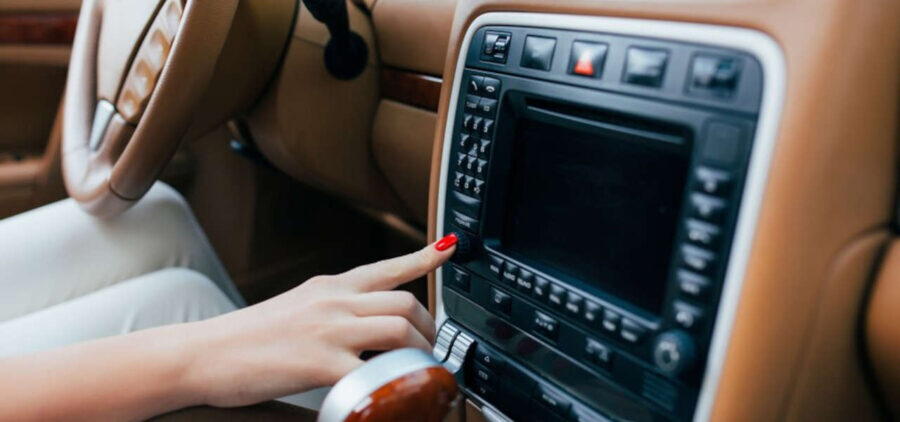 Radio Samochodowe Nie Włącza Się – Jak Naprawić Radio w Samochodzie