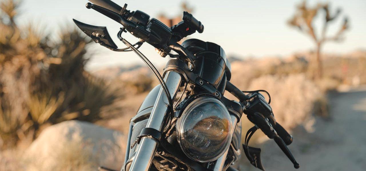 Jak przetrwać upały na motocyklu?