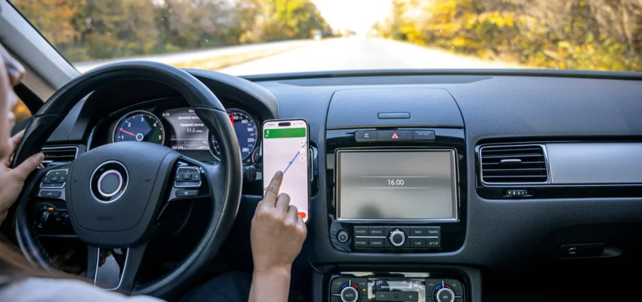 Czy trzeba mieć własny samochód by pracować jako kierowca Bolt?