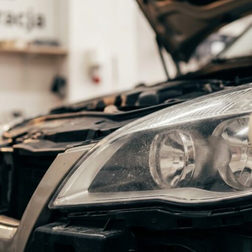 Regeneracja reflektorów – cena oraz kompleksowy przewodnik